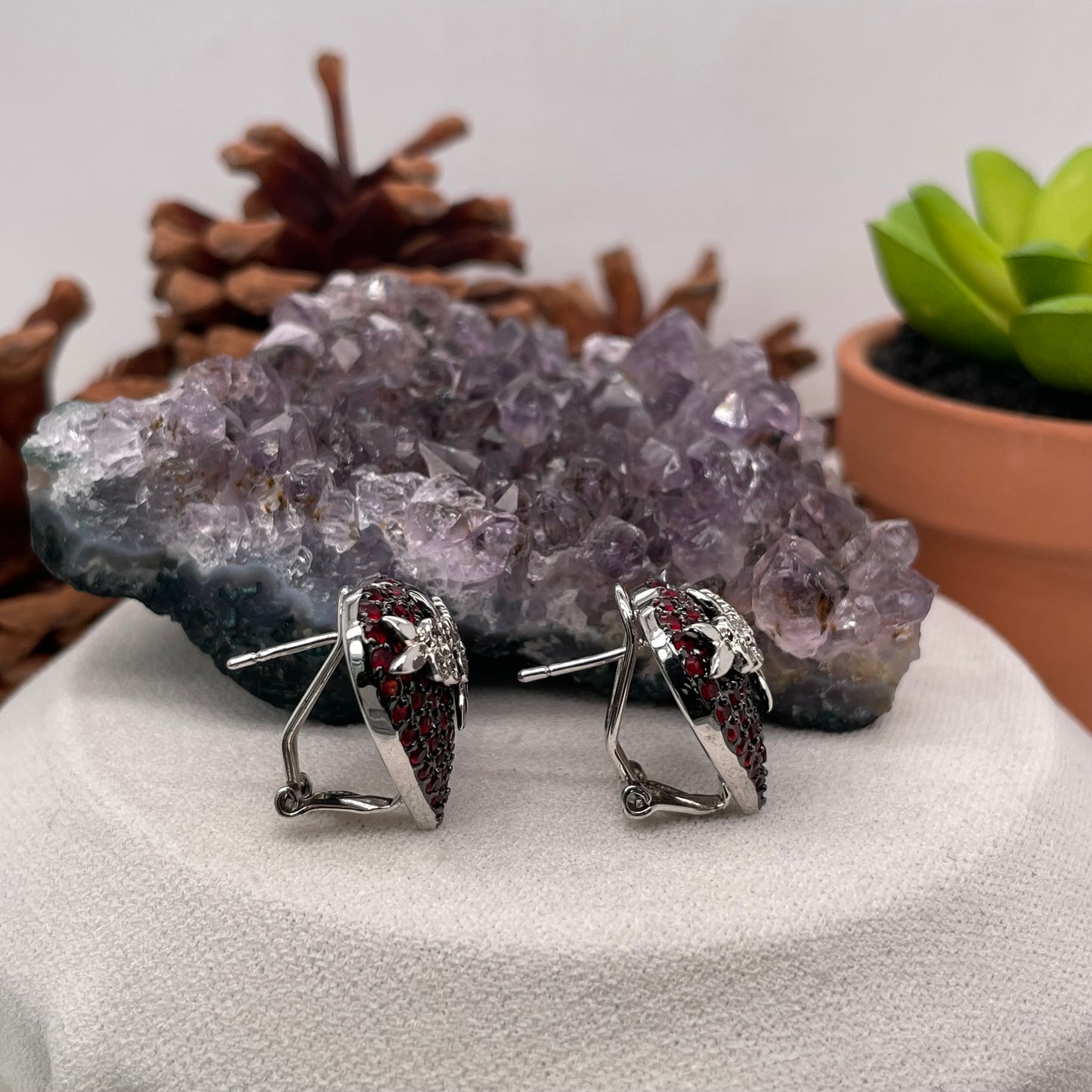 925 Sterling Silver Heart Colorstone Red Earrings