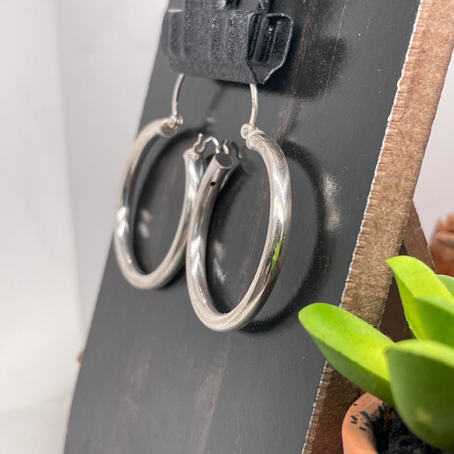 925 Sterling Silver Huggies Earrings 29.50x29.50mm