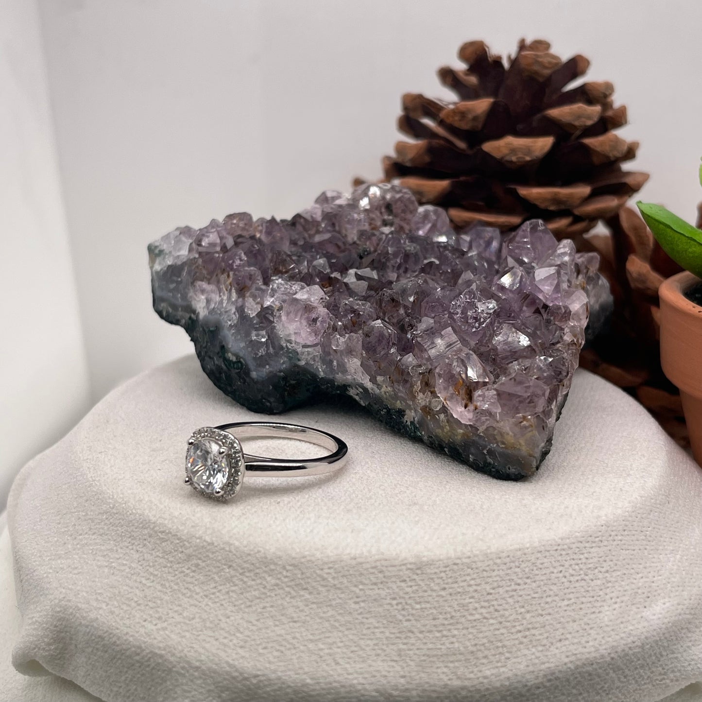 1.09 Carat Round Brilliant Lab Created / Naturel Diamond Engagement Ring