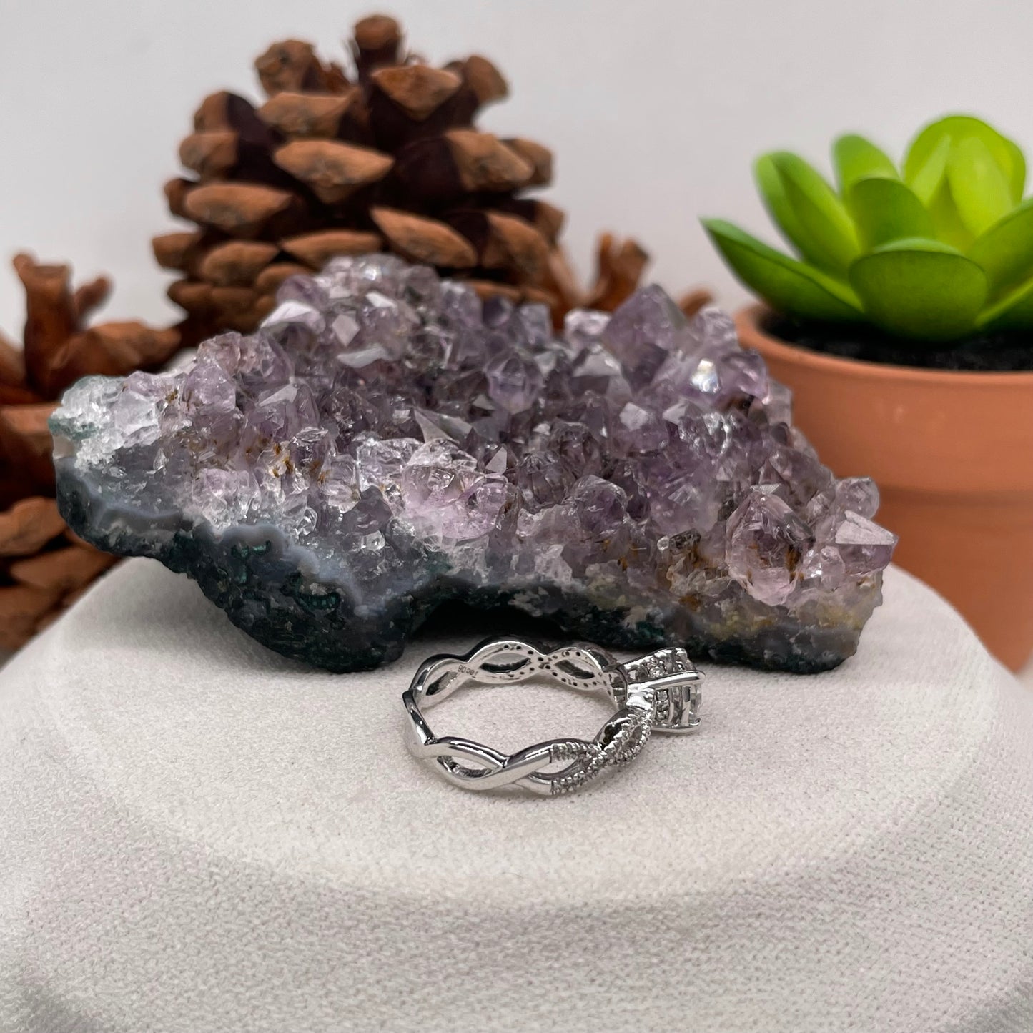0.92 Carat Round Brilliant Lab Created / Naturel Diamond Engagement Ring