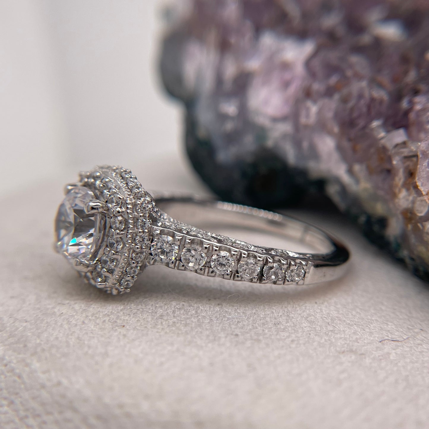 2.19 Carat Round Brilliant Lab Created / Naturel Diamond Engagement Ring Diamond Ring