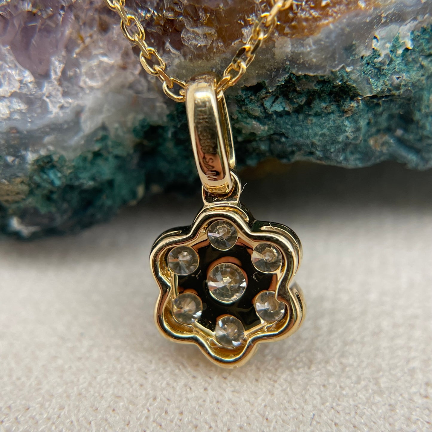 14K Yellow Gold Pendant with Diamond