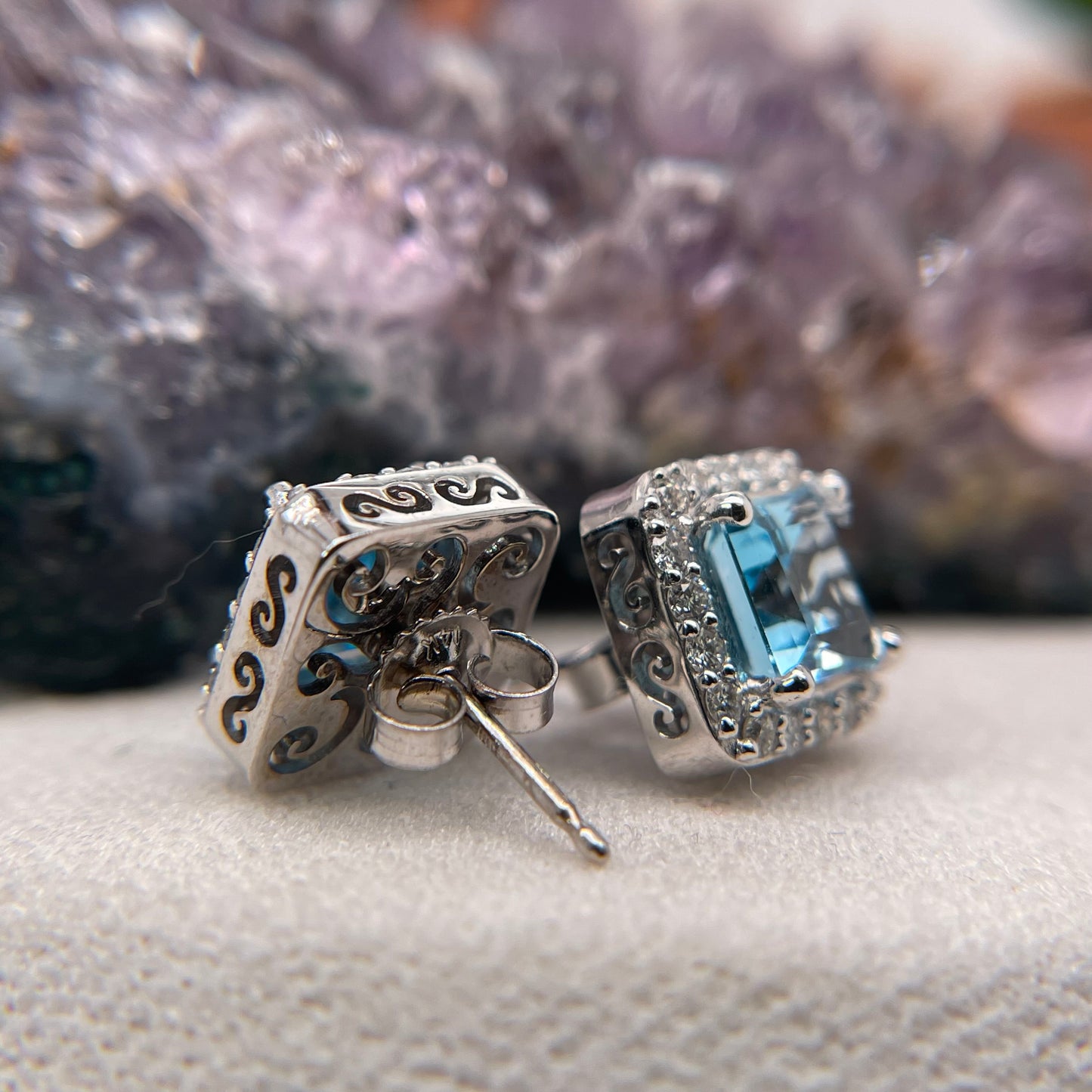 14K White Gold Blue Topaz Earring with Diamond