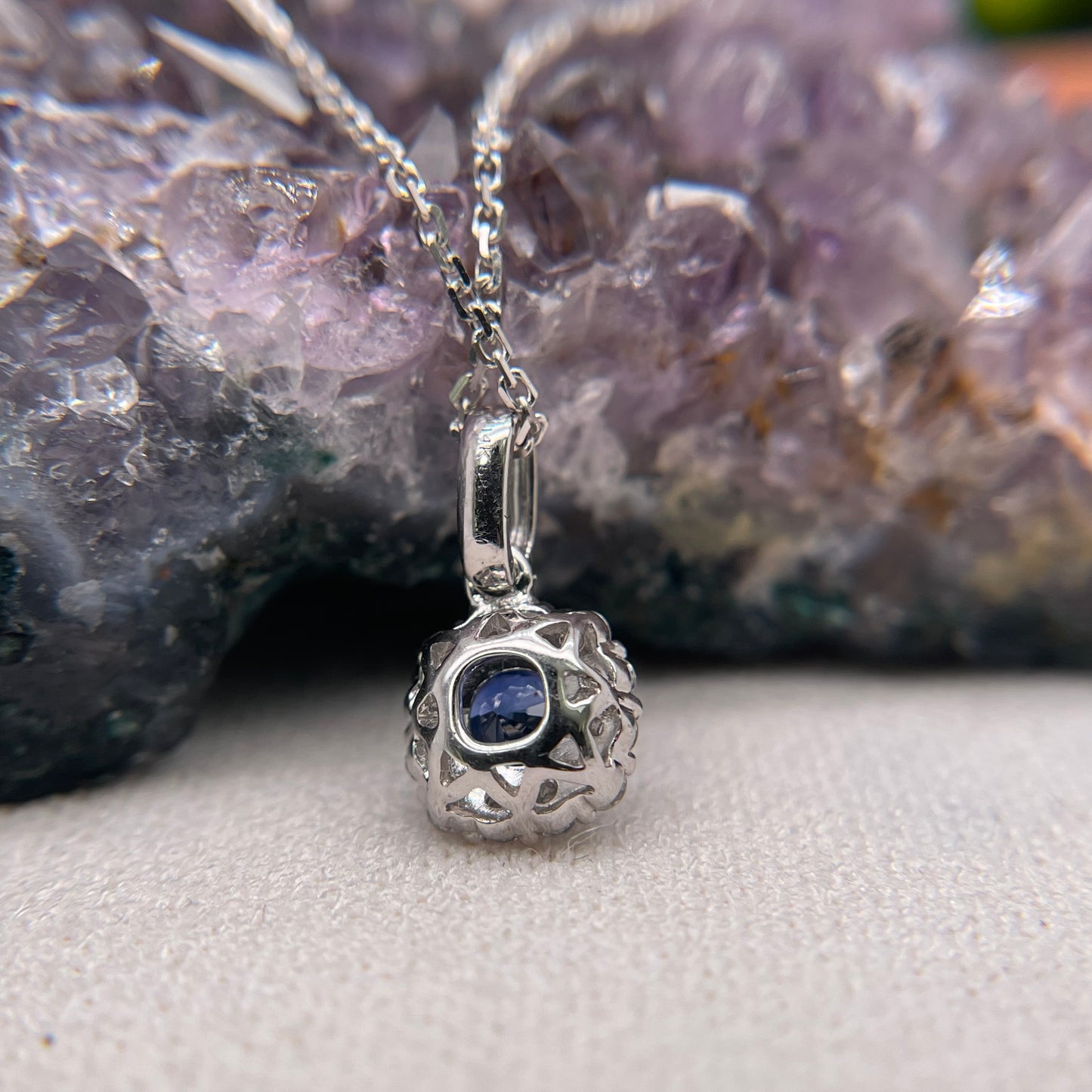 14K White Gold Blue Sapphire Pendant with Diamond