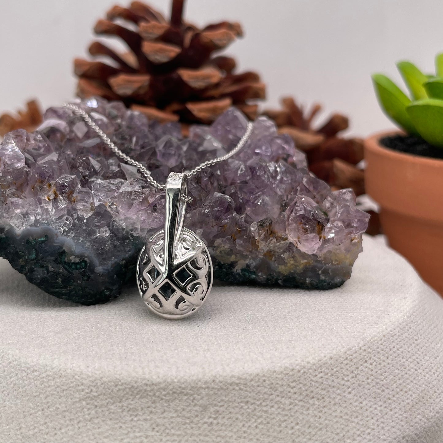 14K White Gold Aqua Marine Pendant with Diamond