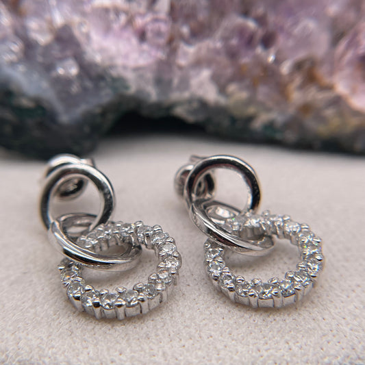 925 Sterling Silver Ribbon Push Back Earrings