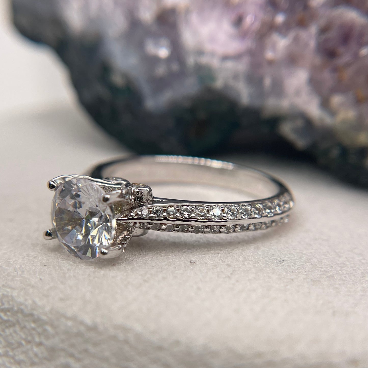 1.40 Carat Round Brilliant Lab Created / Naturel Diamond Engagement Ring