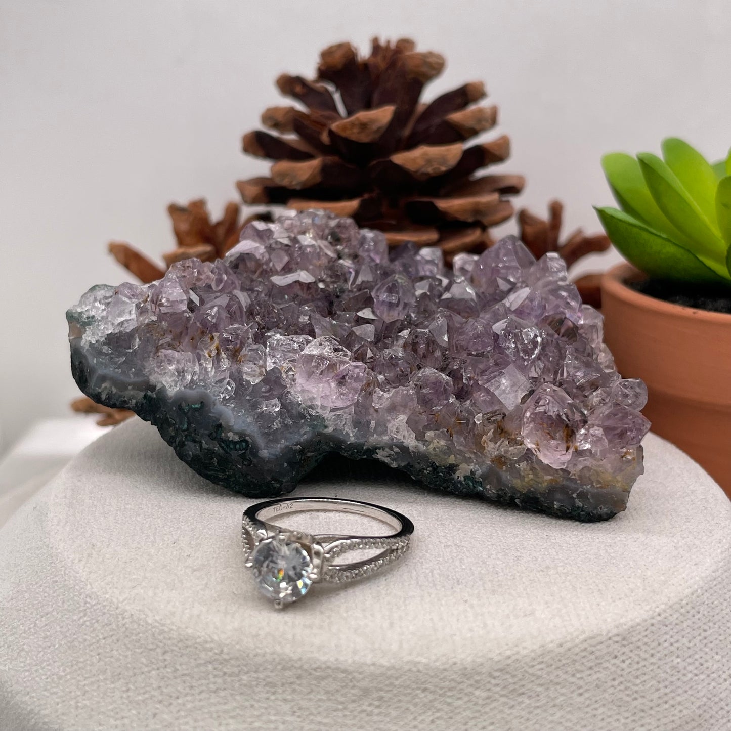 1.28 Carat Round Brilliant Lab Created / Naturel Diamond Engagement Ring