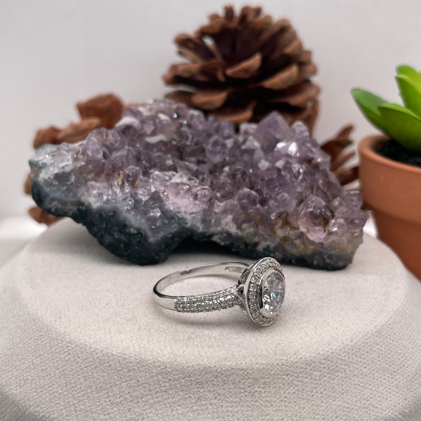 2.44 Carat Round Brilliant Lab Created / Naturel Diamond Engagement Ring Diamond Ring