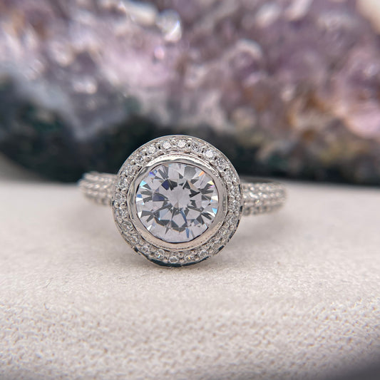 2.44 Carat Round Brilliant Lab Created / Naturel Diamond Engagement Ring Diamond Ring