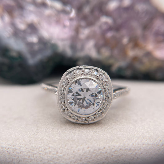 1.85 Carat Round Brilliant Lab Created / Naturel Diamond Engagement Ring Diamond Ring