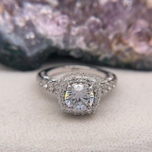 2.19 Carat Round Brilliant Lab Created / Naturel Diamond Engagement Ring Diamond Ring