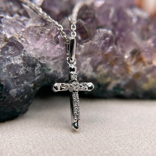 14K White Gold Cross Pendant with Diamond