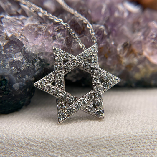 14K White Gold Pendant with Diamond