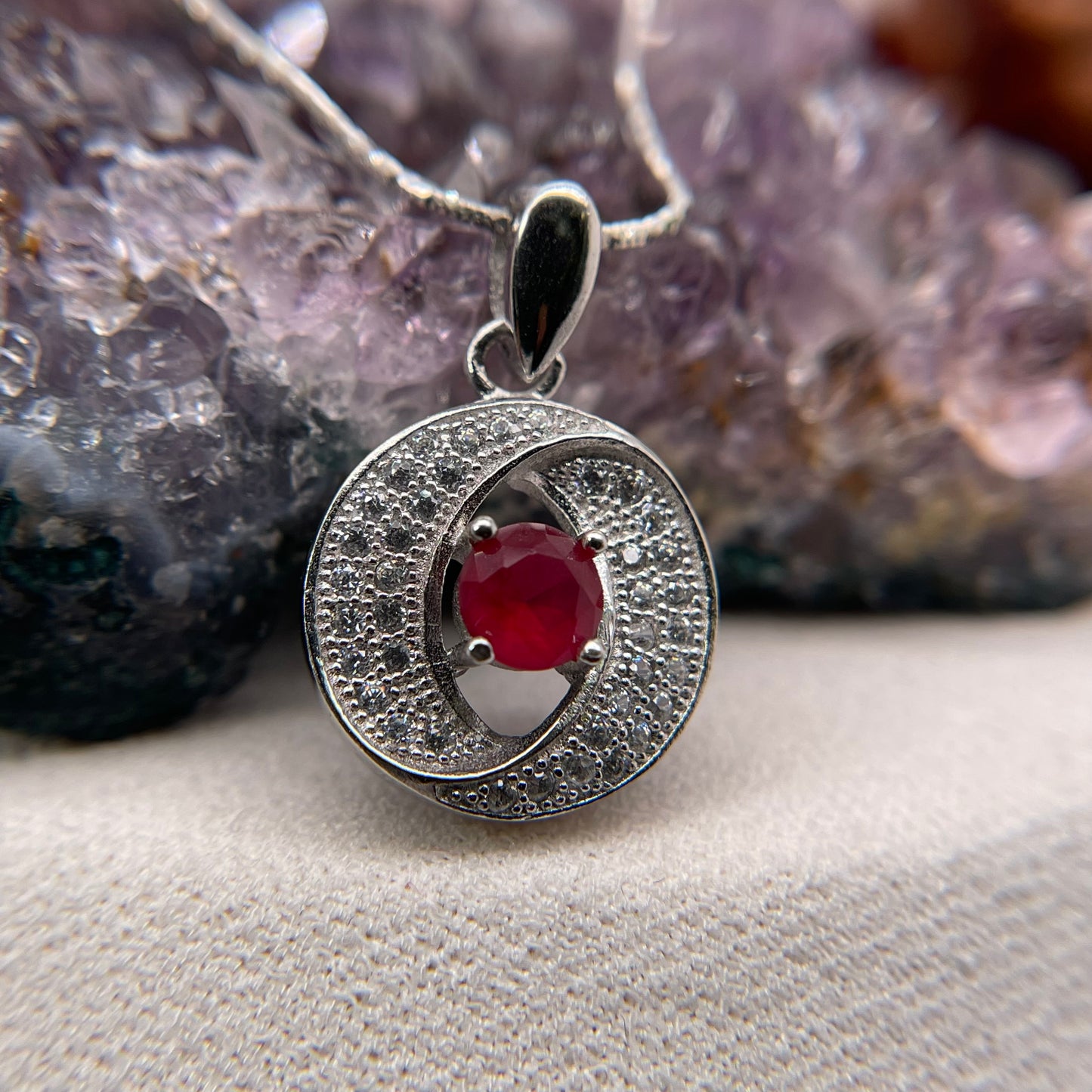 925 Sterling Silver Colorstone Circle Necklace