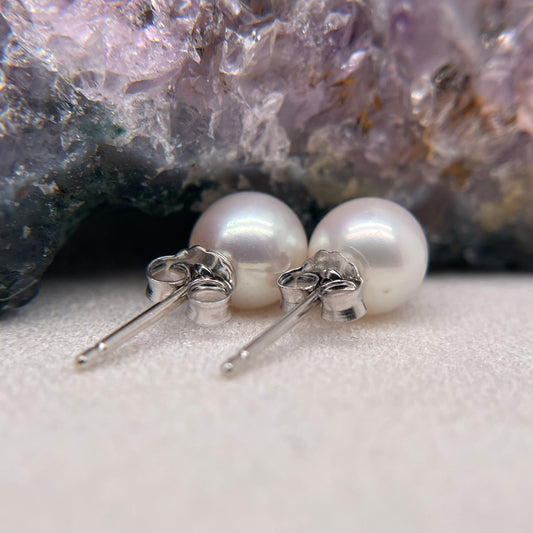 Silver Stud Pearl Earrings