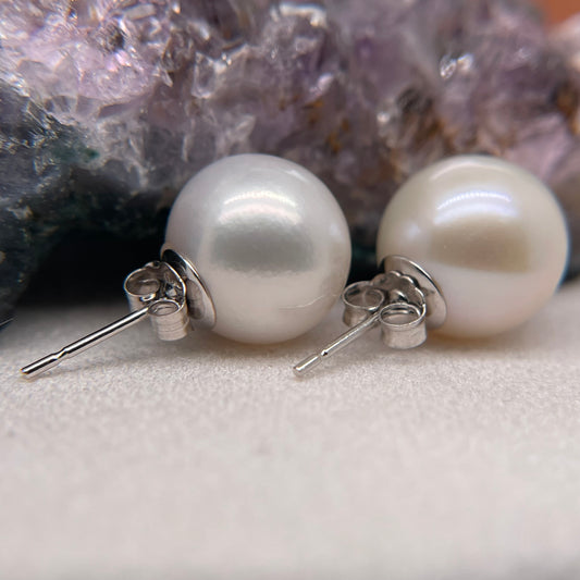 14K White Gold Akoya Pearl Earrings