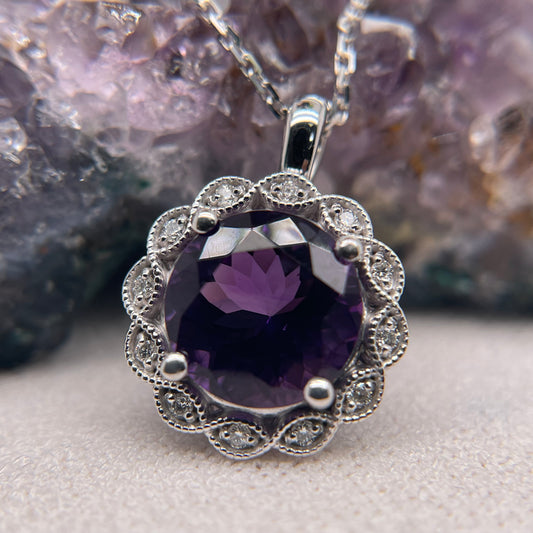 14K White Gold Amethyst Pendant with Diamond