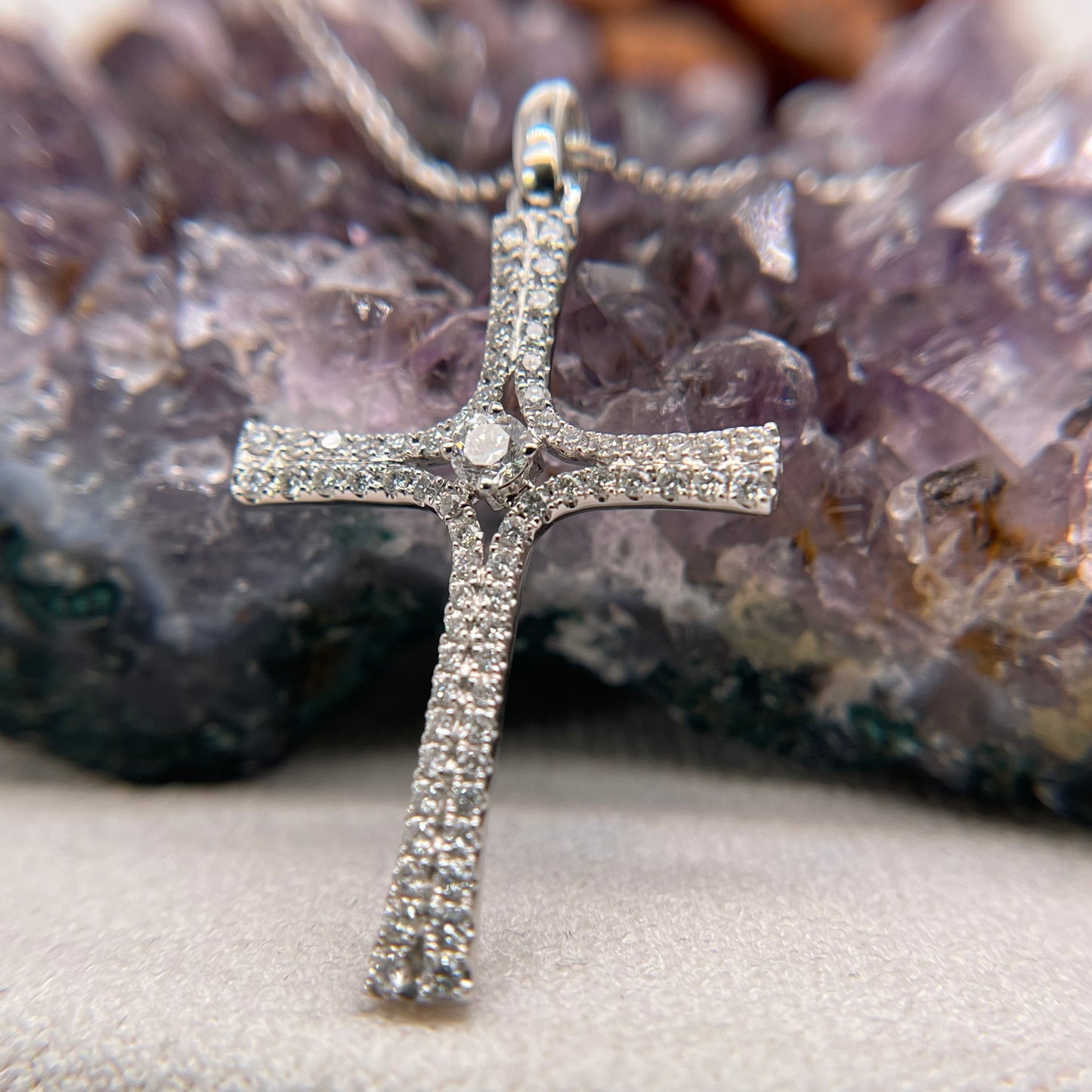 14K White Gold Cross Pendant with Diamond