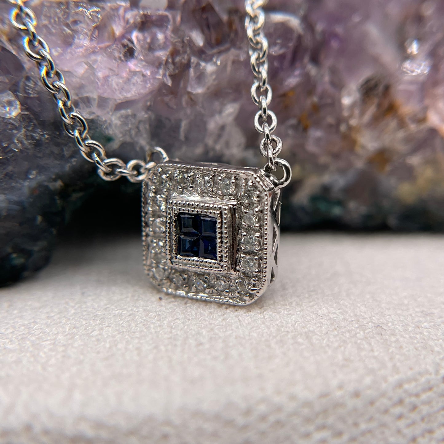 14K White Gold Sapphire Pendant with Diamond