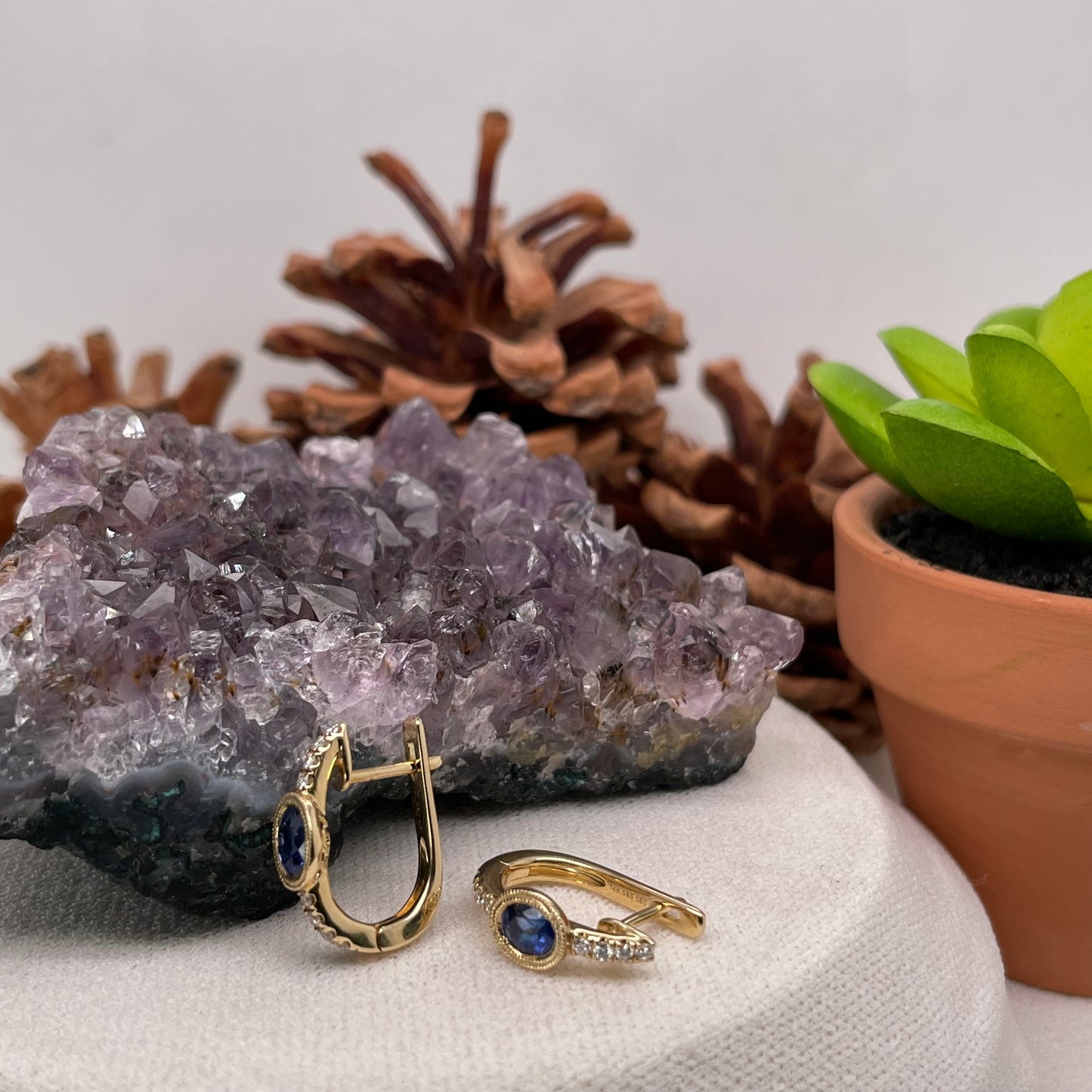 14K Gold Blue Sapphire Earrings with Diamond