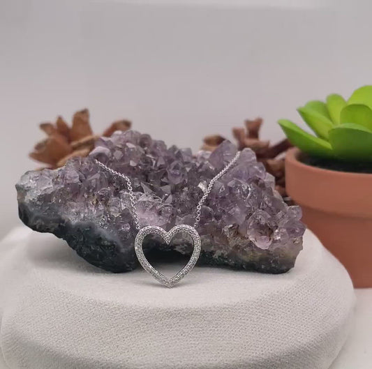 14K White Gold Diamond Heart Pendant